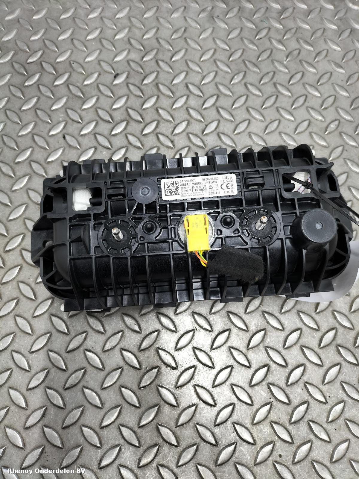 View Auto part R Air Bag PEUGEOT 308 2023