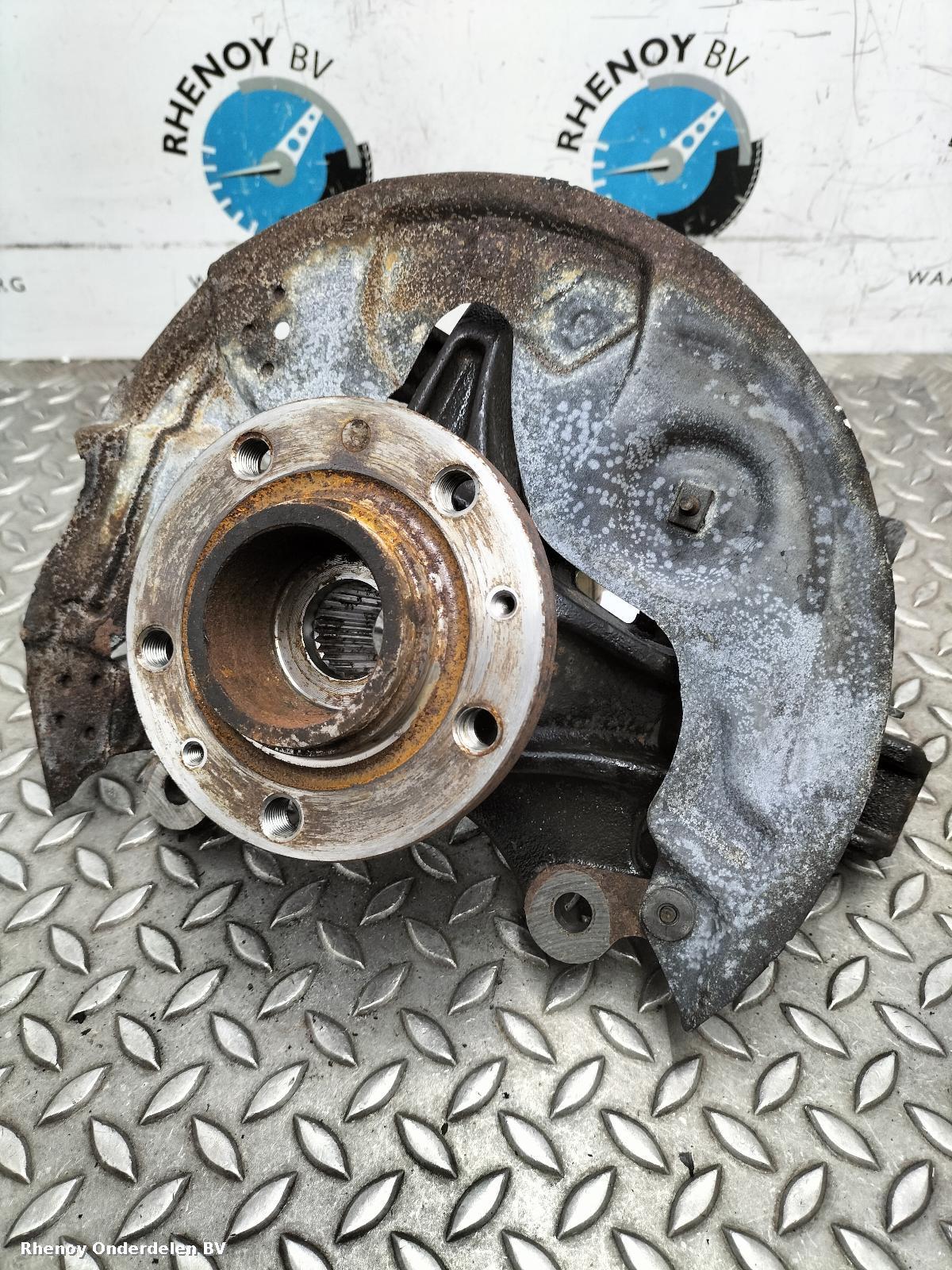 Bekijk Auto-onderdeel FUSEE RV PEUGEOT 308 2023