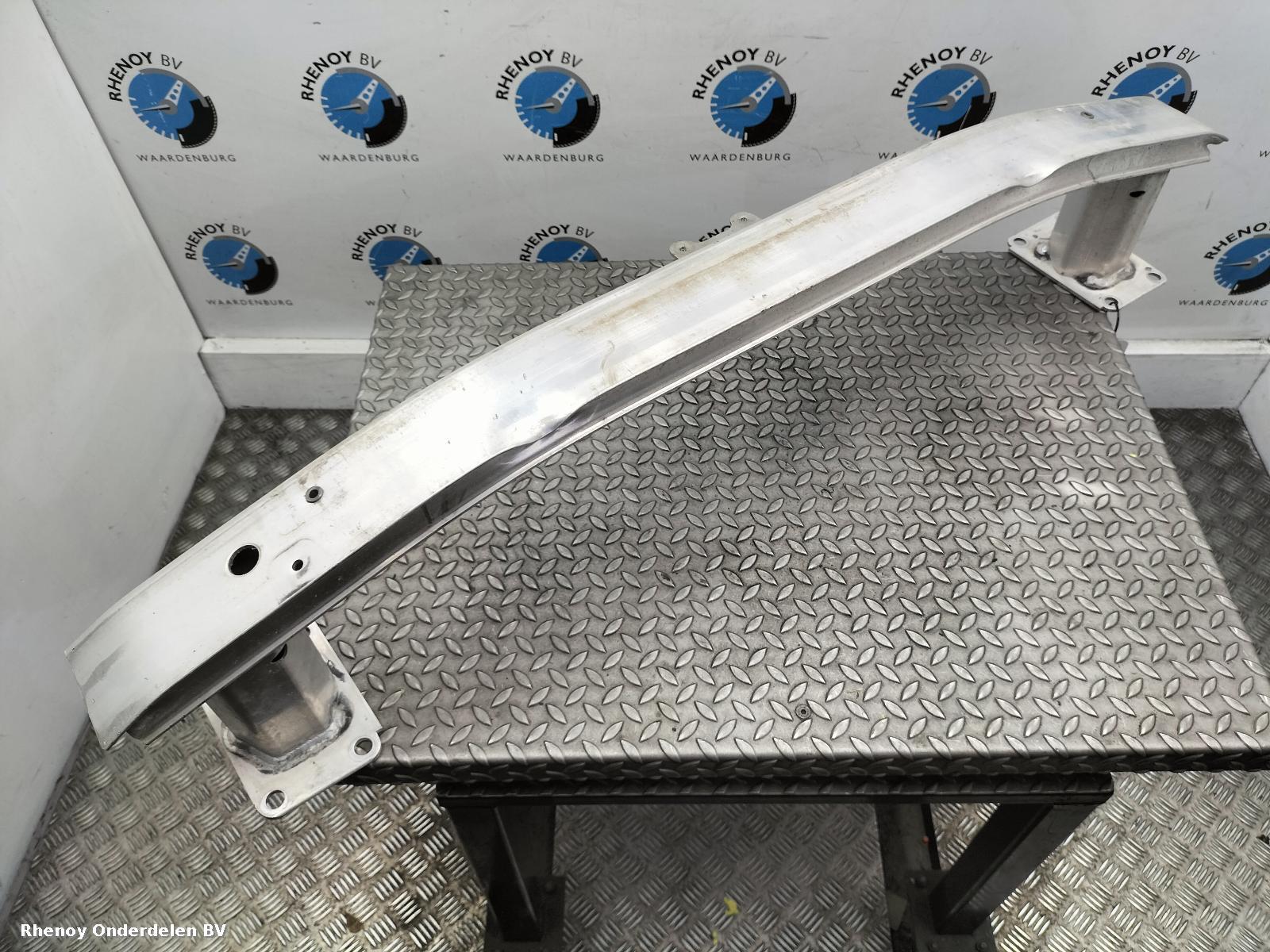 Bekijk Auto-onderdeel VOORBUMPER BALK PEUGEOT 308 2023