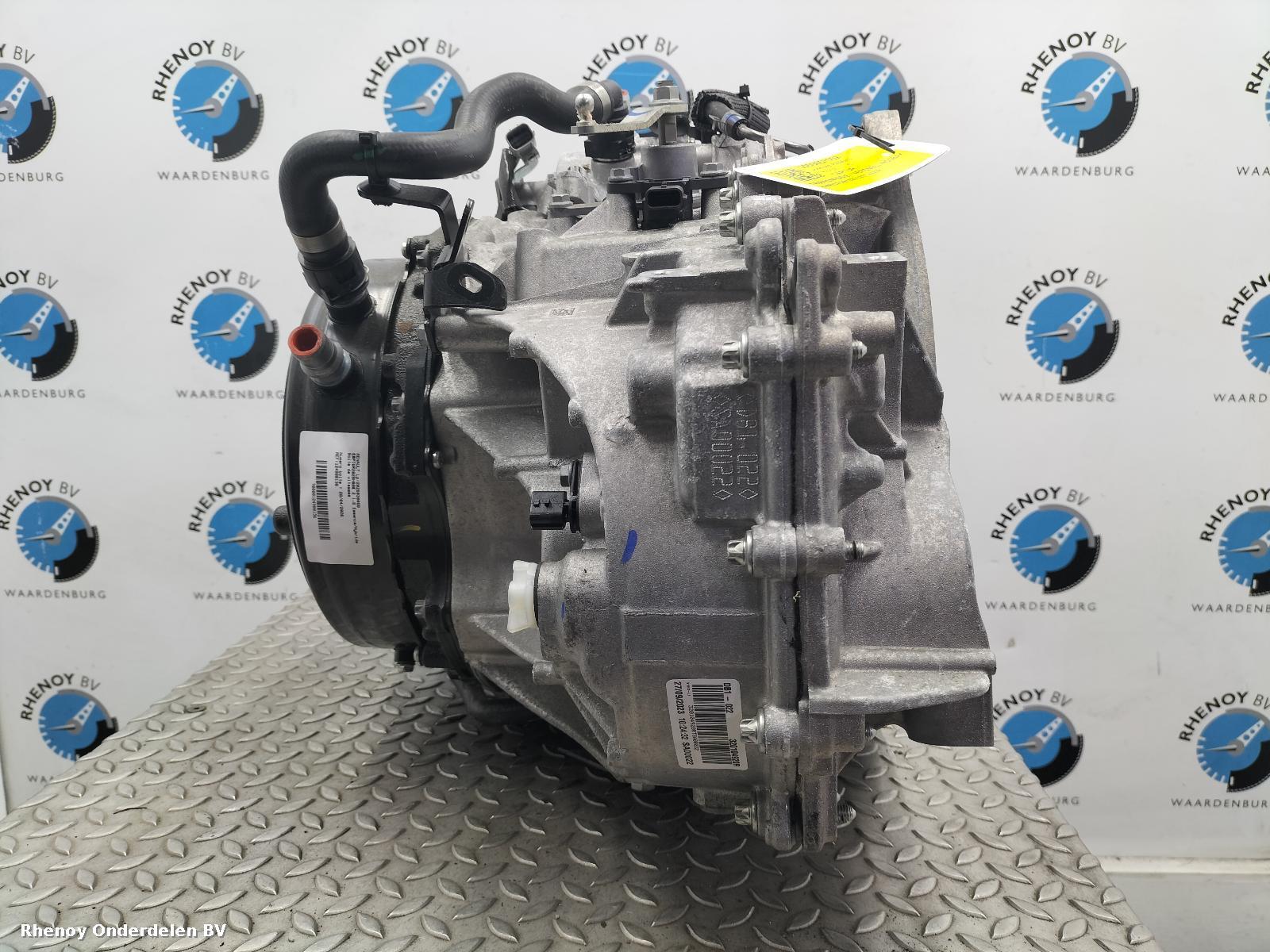 View Auto part TRANSMISSIE / VERSNELLINGSBAK RENAULT CAPTUR 2023