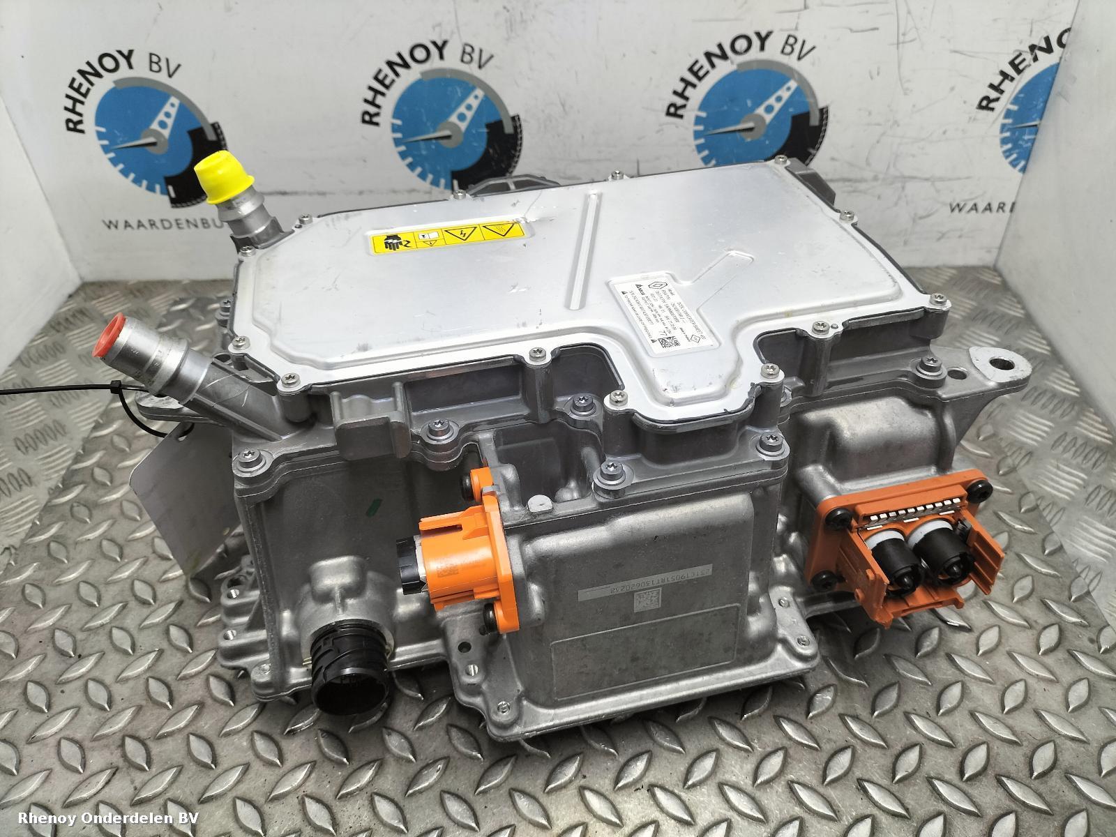 Bekijk Auto-onderdeel EV / HYBRIDE ELEKTRONISCHE OMVORMER RENAULT CAPTUR 2023