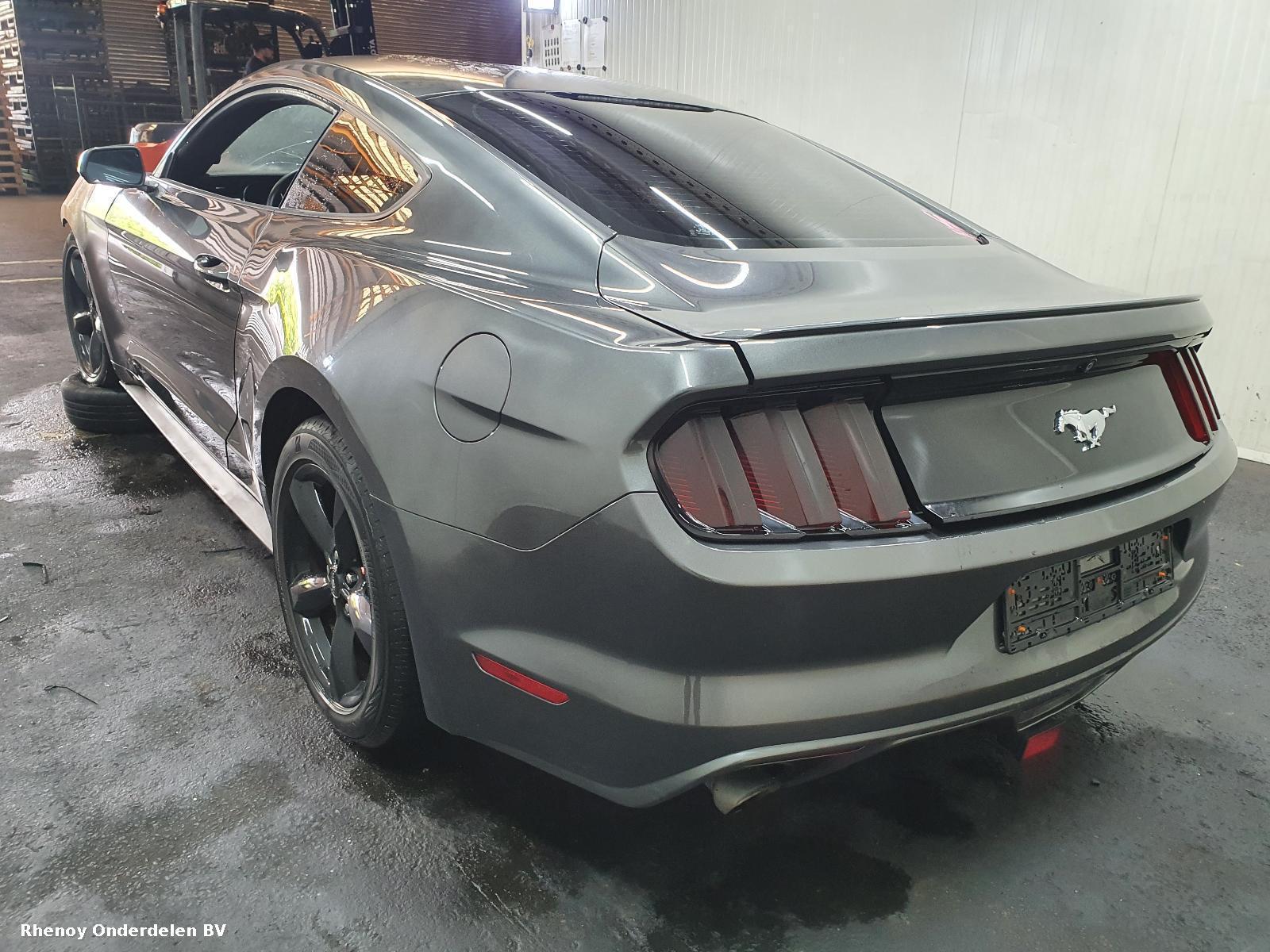 Bekijk Auto-onderdeel ACHTERKANT AUTO COMPLEET FORD MUSTANG 2016