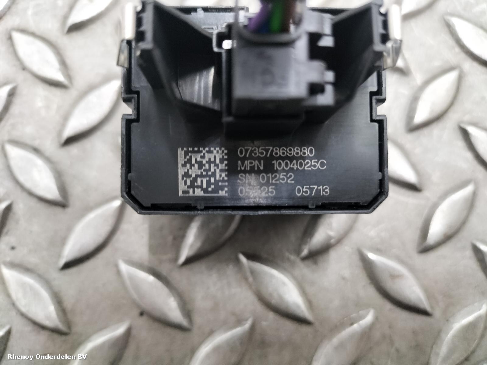View Auto part NAVIGATIE JEEP AVENGER 2025