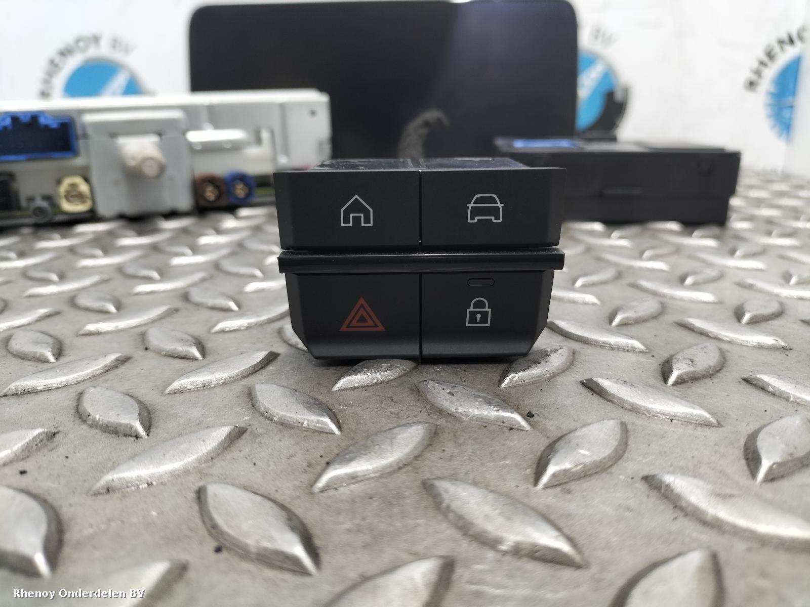 View Auto part NAVIGATIE JEEP AVENGER 2025