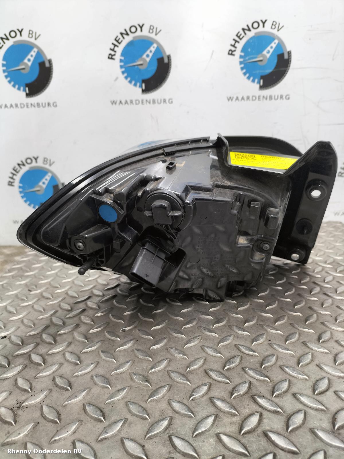 View Auto part ACHTERLICHT R JEEP AVENGER 2025