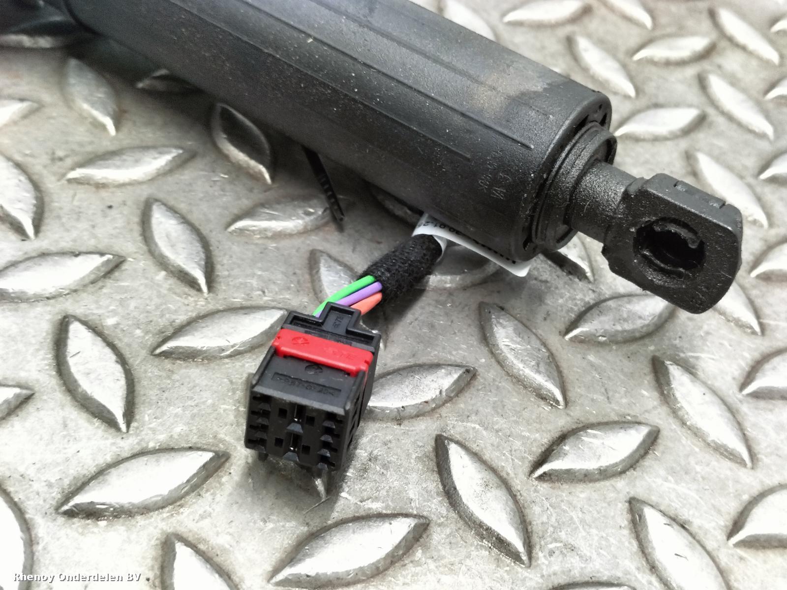 View Auto part ACHTERKLEP GASVEER / ELEKTRISCHE SPINDEL JEEP AVENGER 2025