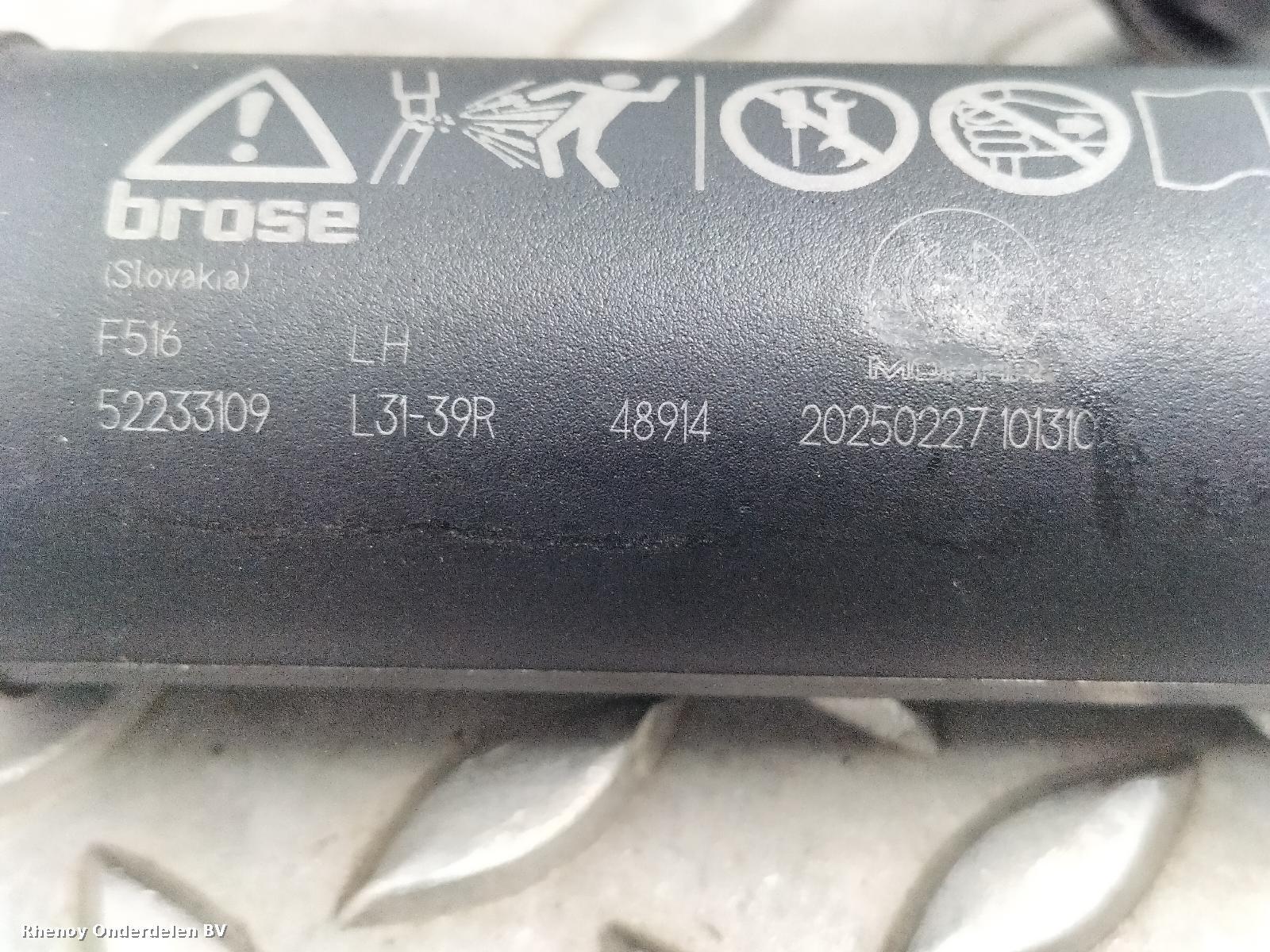 View Auto part ACHTERKLEP GASVEER / ELEKTRISCHE SPINDEL JEEP AVENGER 2025