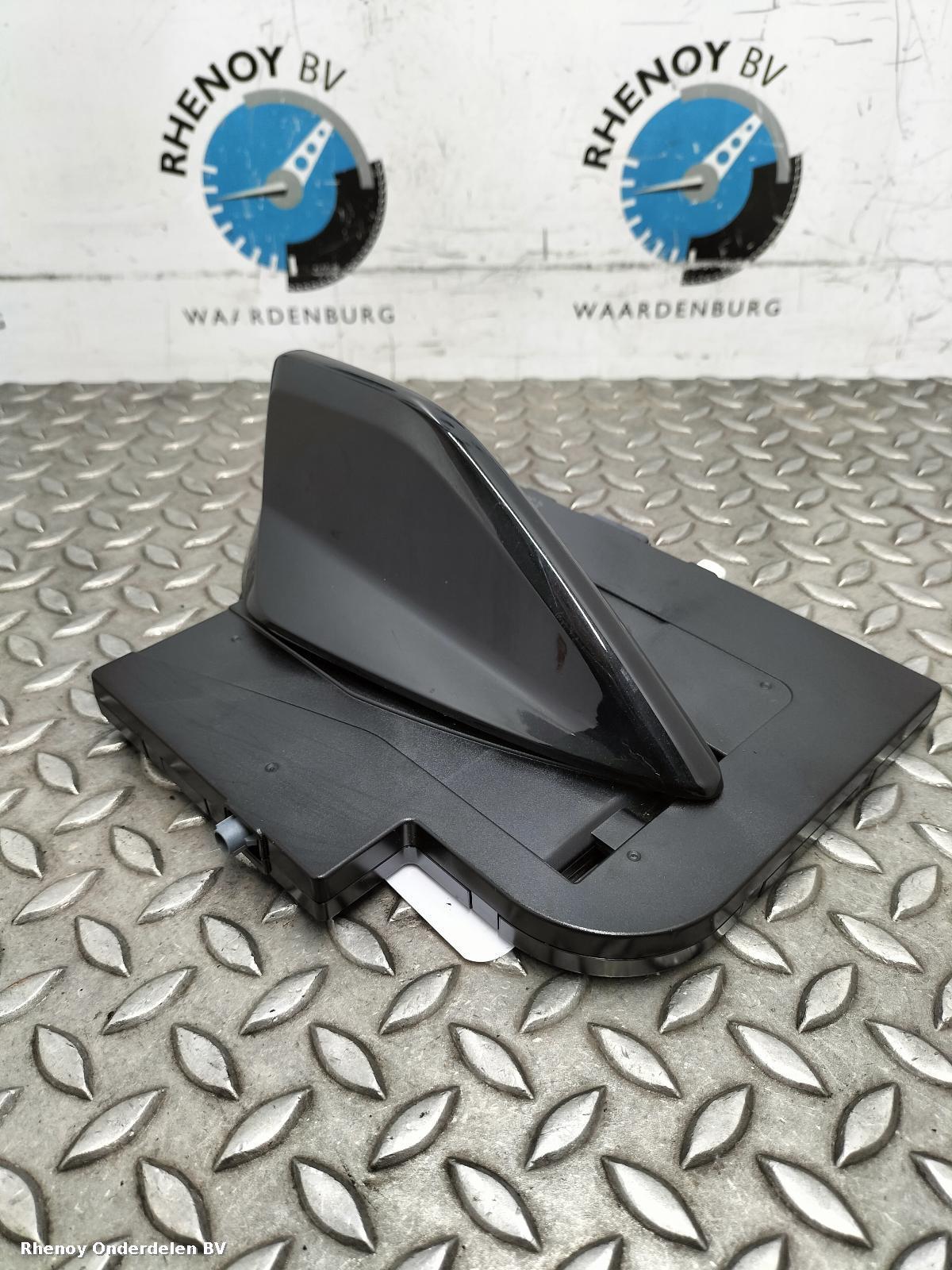 Bekijk Auto-onderdeel ANTENNE JEEP AVENGER 2025