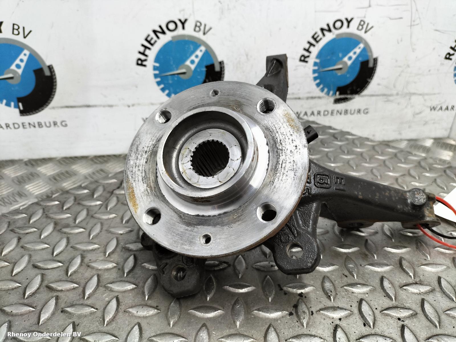 View Auto part RF Hub/Stub Axle Assembly JEEP AVENGER 2025