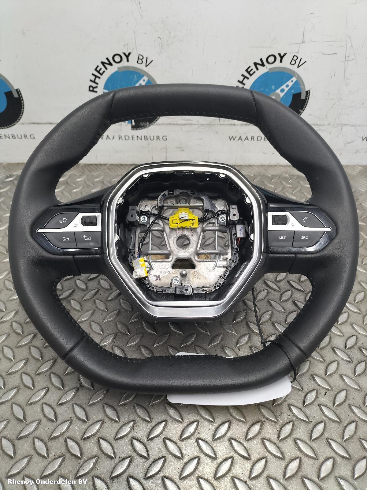 Bekijk Auto-onderdeel STUURWIEL PEUGEOT 208 2025