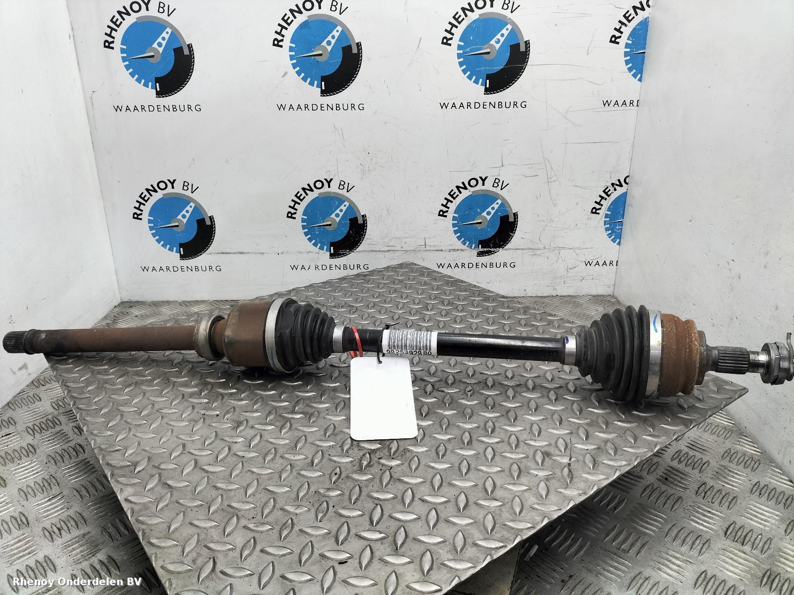 View Auto part Right Driveshaft PEUGEOT 208 2025