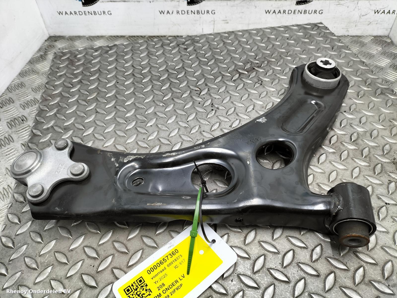View Auto part DRAAGARM ONDER LV PEUGEOT 208 2025