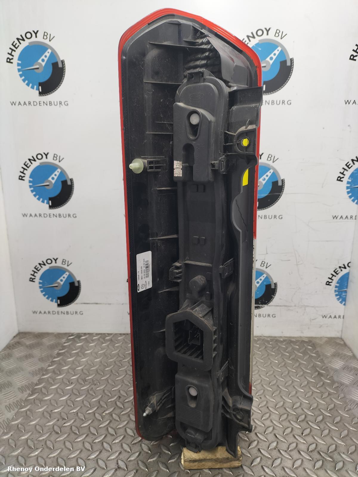 View Auto part ACHTERLICHT R FORD TRANSIT 2020