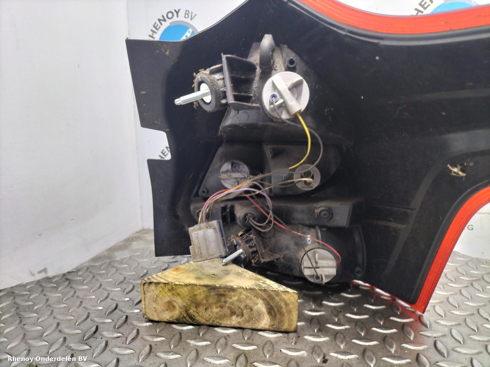 View Auto part ACHTERLICHT L FORD FOCUS 2012