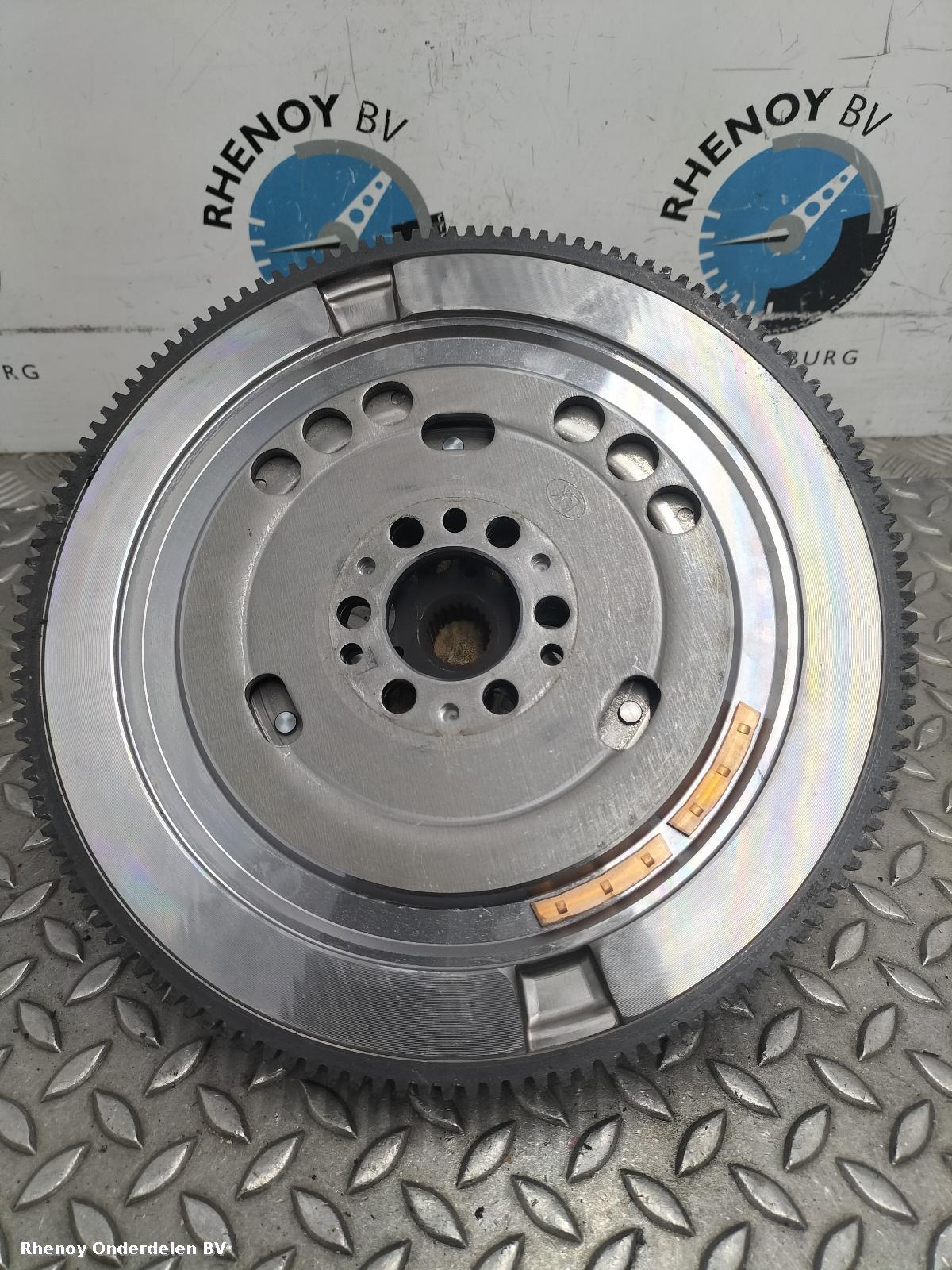 View Auto part VLIEGWIEL / KOPPELING RENAULT RAFALE 2024