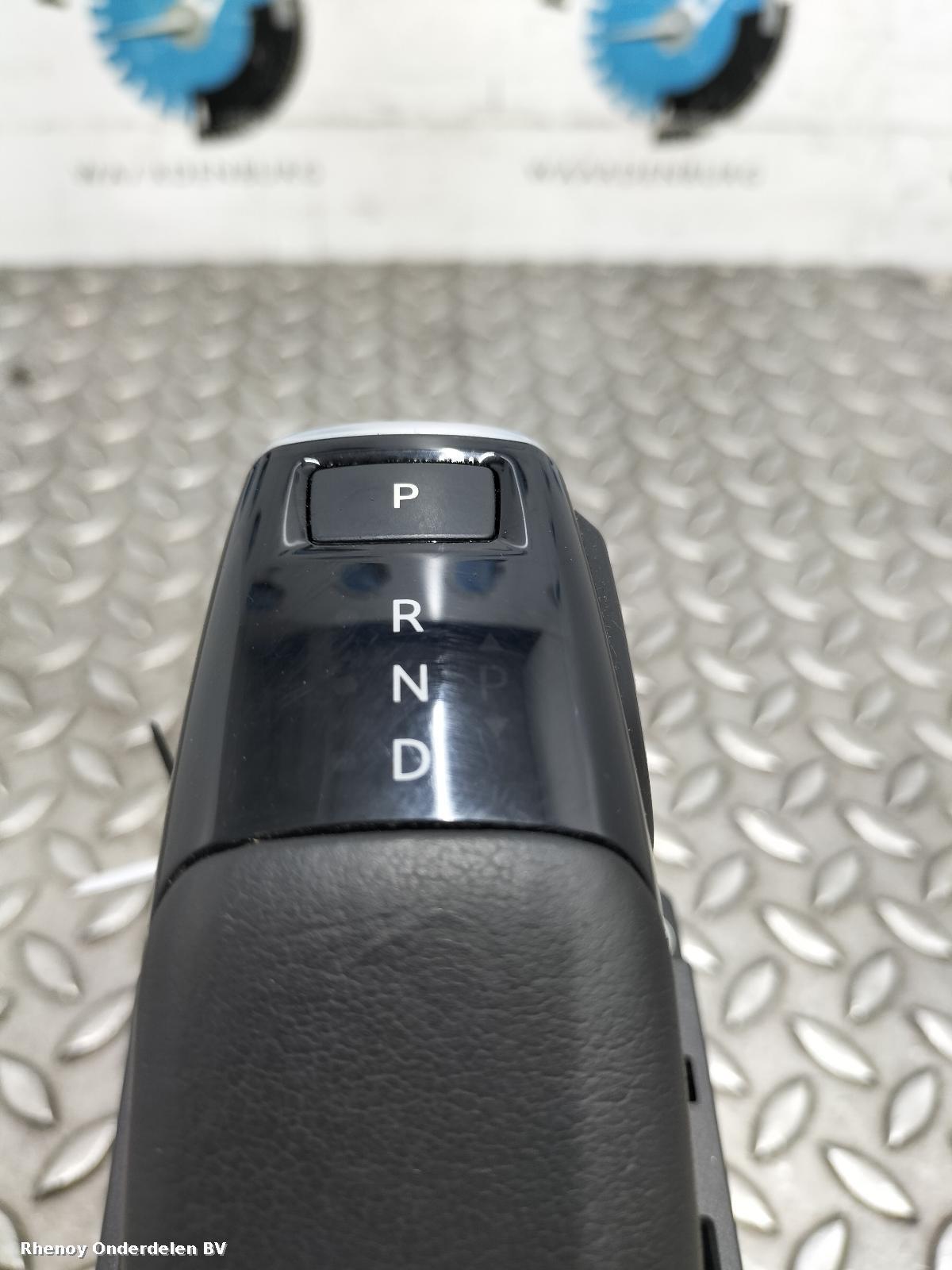 View Auto part VERSNELLINGSPOOK PEUGEOT 3008 2021