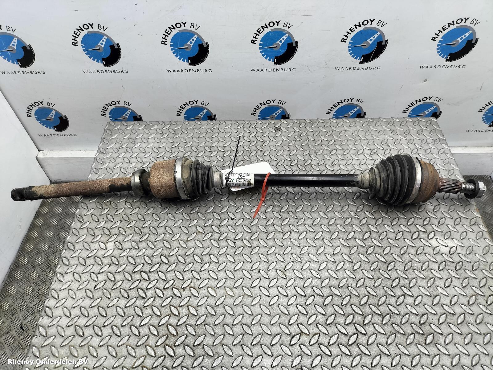 View Auto part Left Driveshaft PEUGEOT 3008 2021