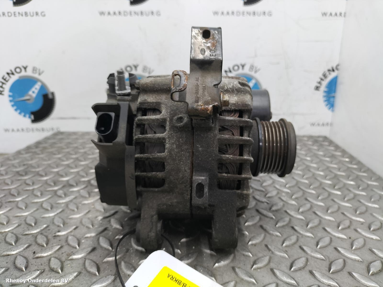 Bekijk Auto-onderdeel DYNAMO FORD TRANSIT 2021