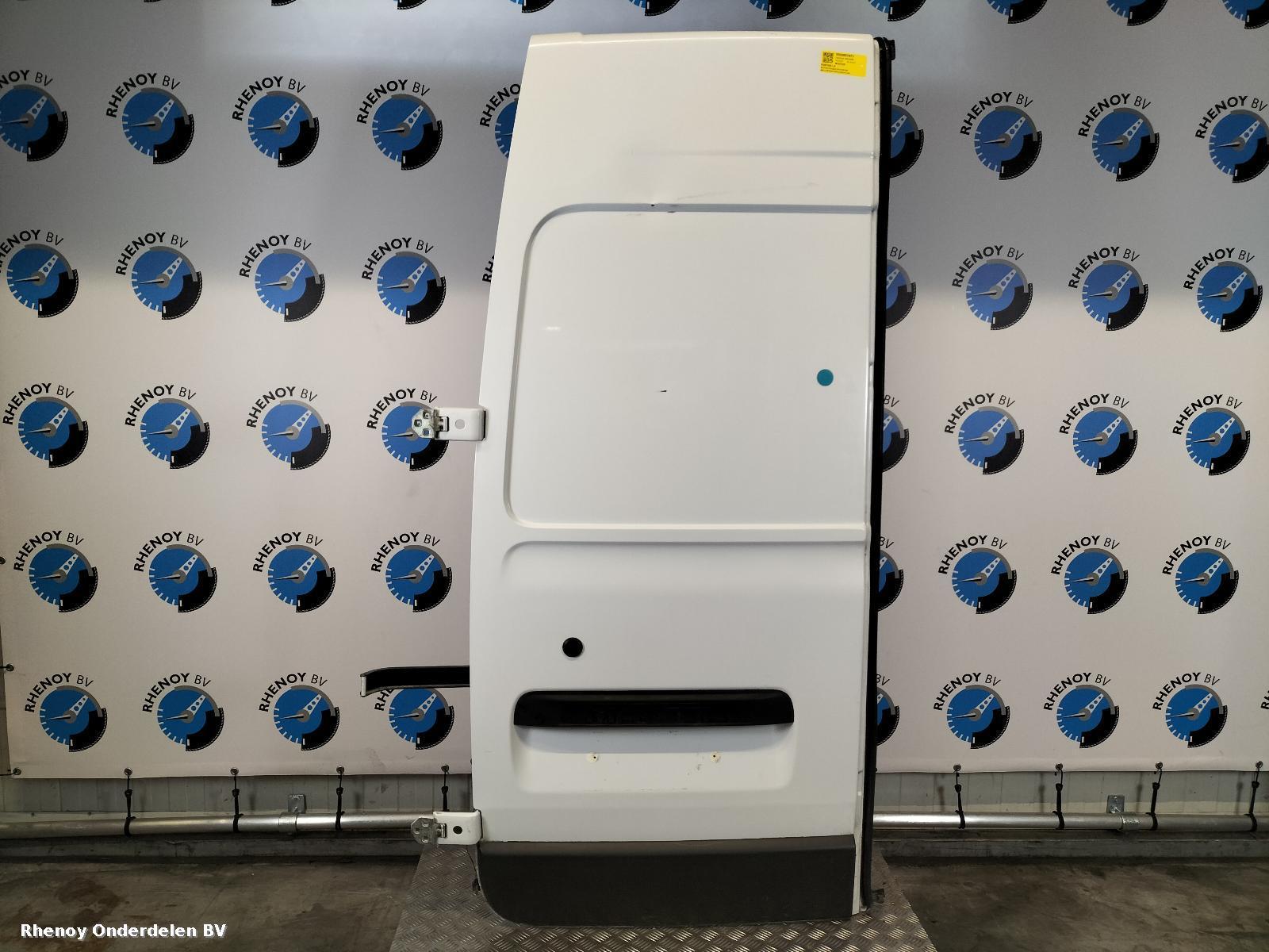 View Auto part L Rear Door RENAULT MASTER 2019