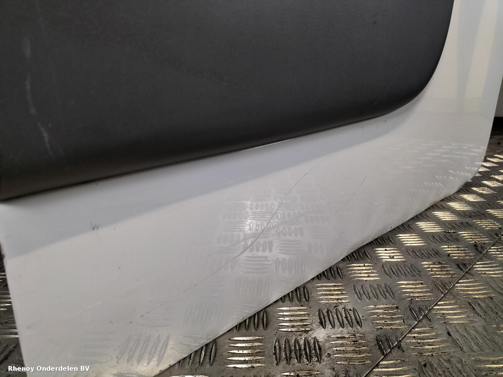 View Auto part PORTIER RV RENAULT MASTER 2019