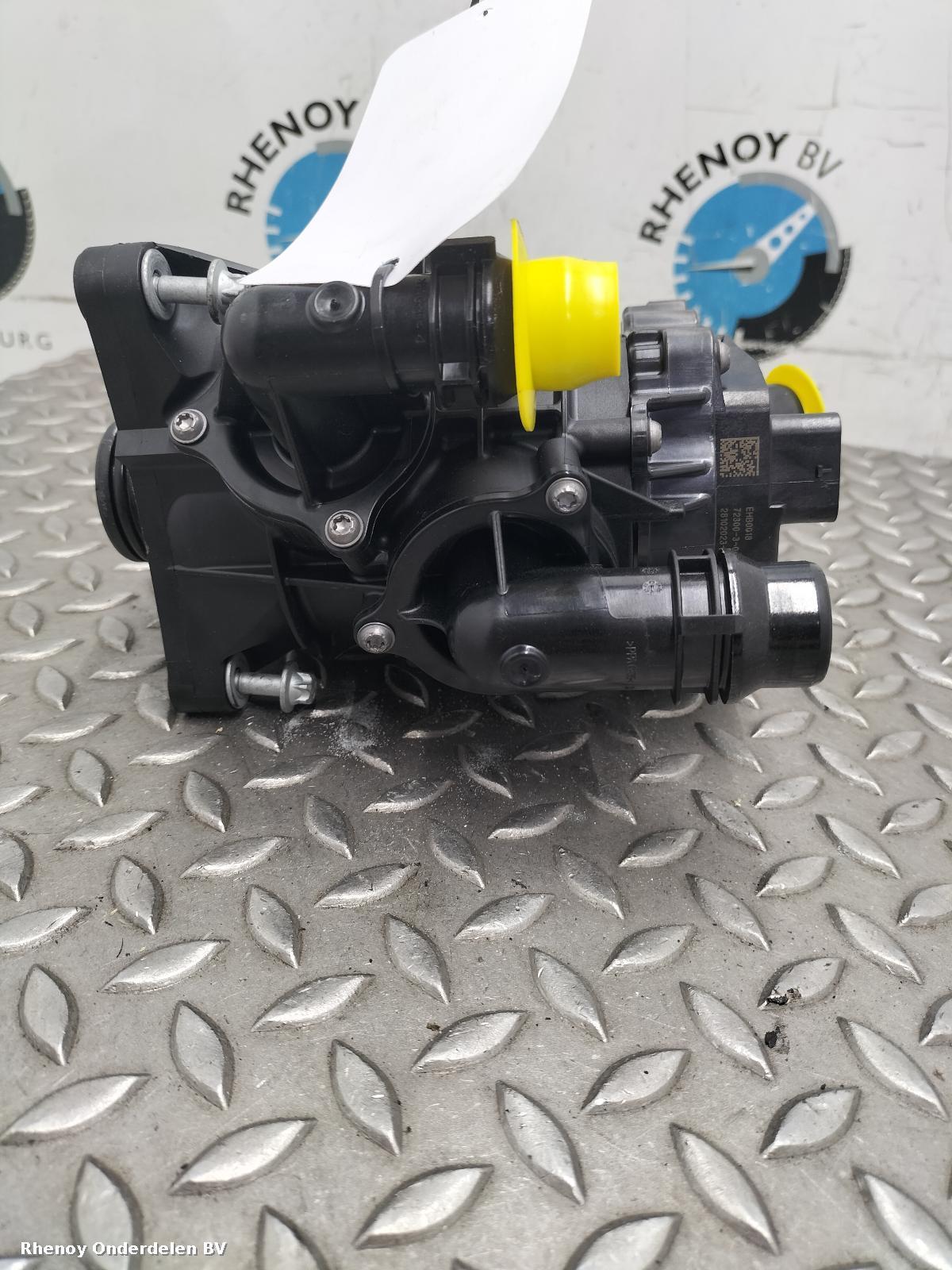 View Auto part THERMOSTAAT HUIS BMW X2 2023