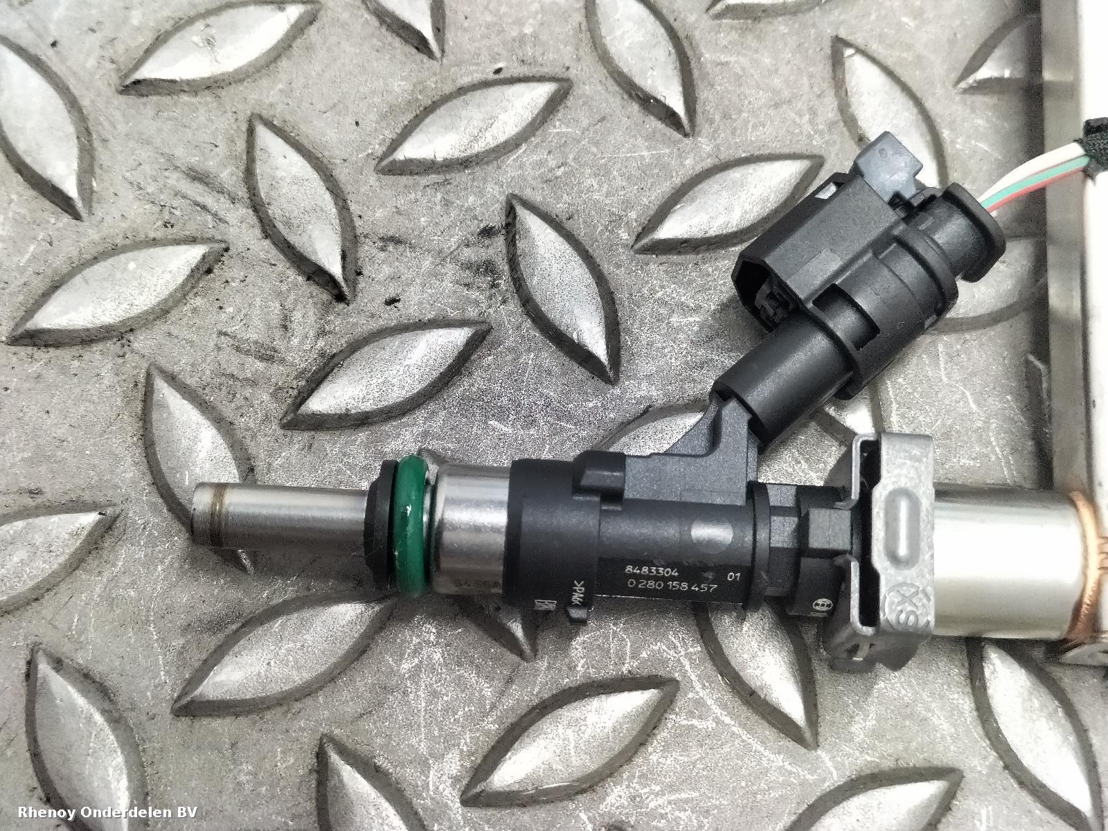 Bekijk Auto-onderdeel BRANDSTOF INJECTOR / VERSTUIVER BMW X2 2023