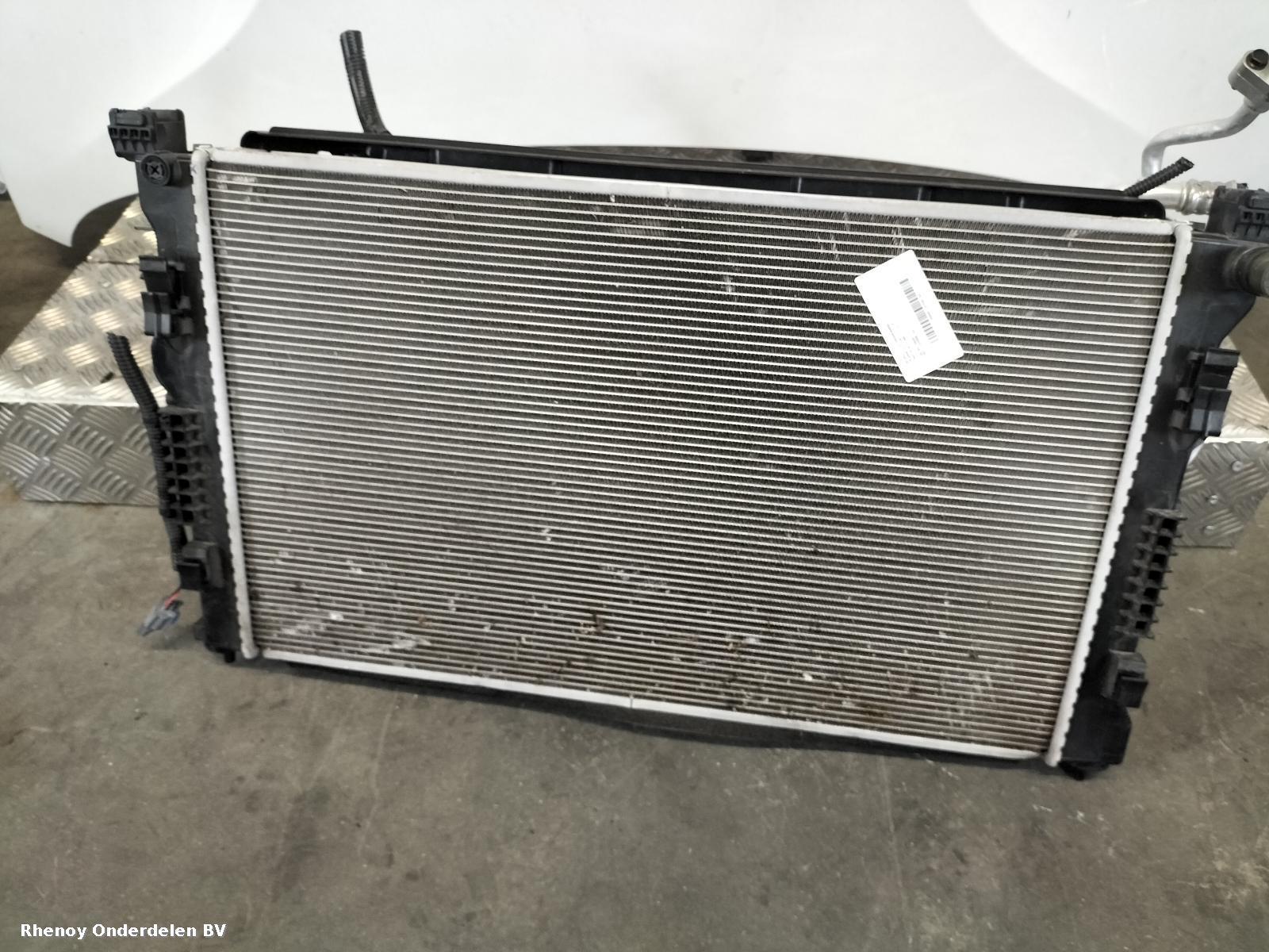 View Auto part VOORKOP COMPLEET RENAULT MEGANE E-TECH 2024
