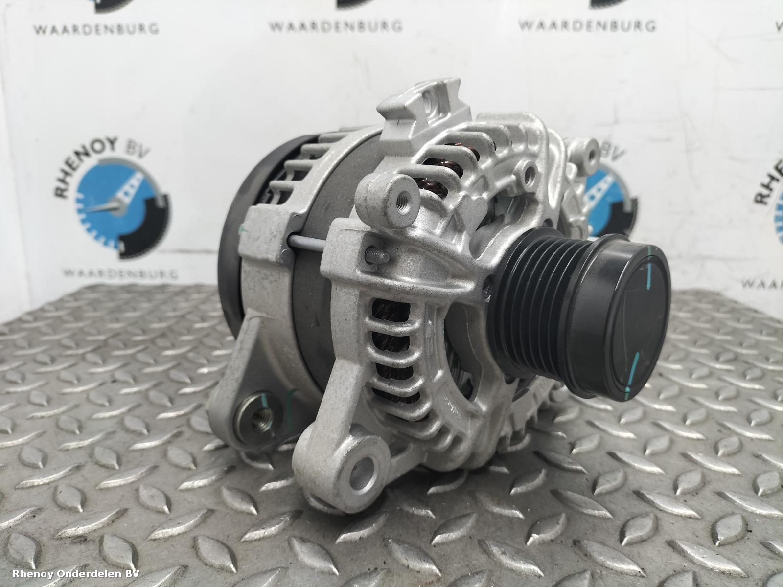 Bekijk Auto-onderdeel DYNAMO FORD KUGA 2024