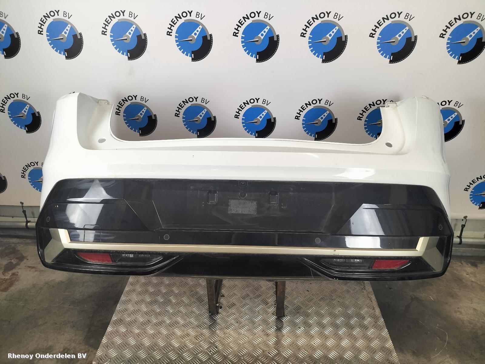 Bekijk Auto-onderdeel BUMPER ACHTER RENAULT MEGANE E-TECH 2024