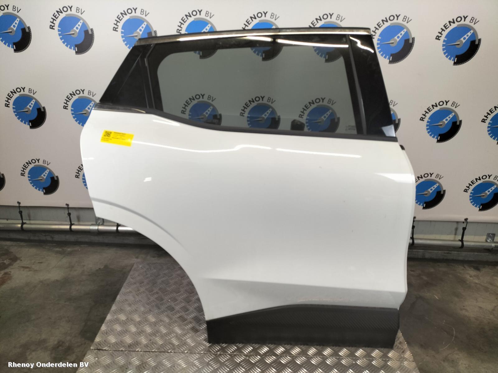Bekijk Auto-onderdeel PORTIER RA  RENAULT MEGANE E-TECH 2024