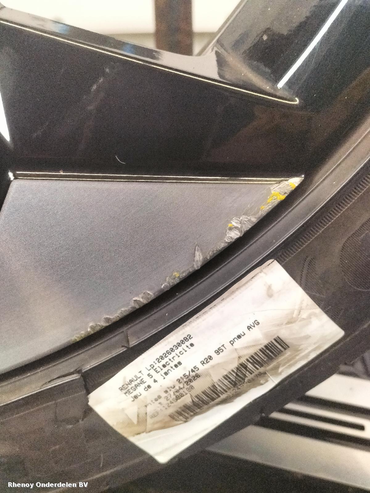 View Auto part VELGEN SET RENAULT MEGANE E-TECH 2024