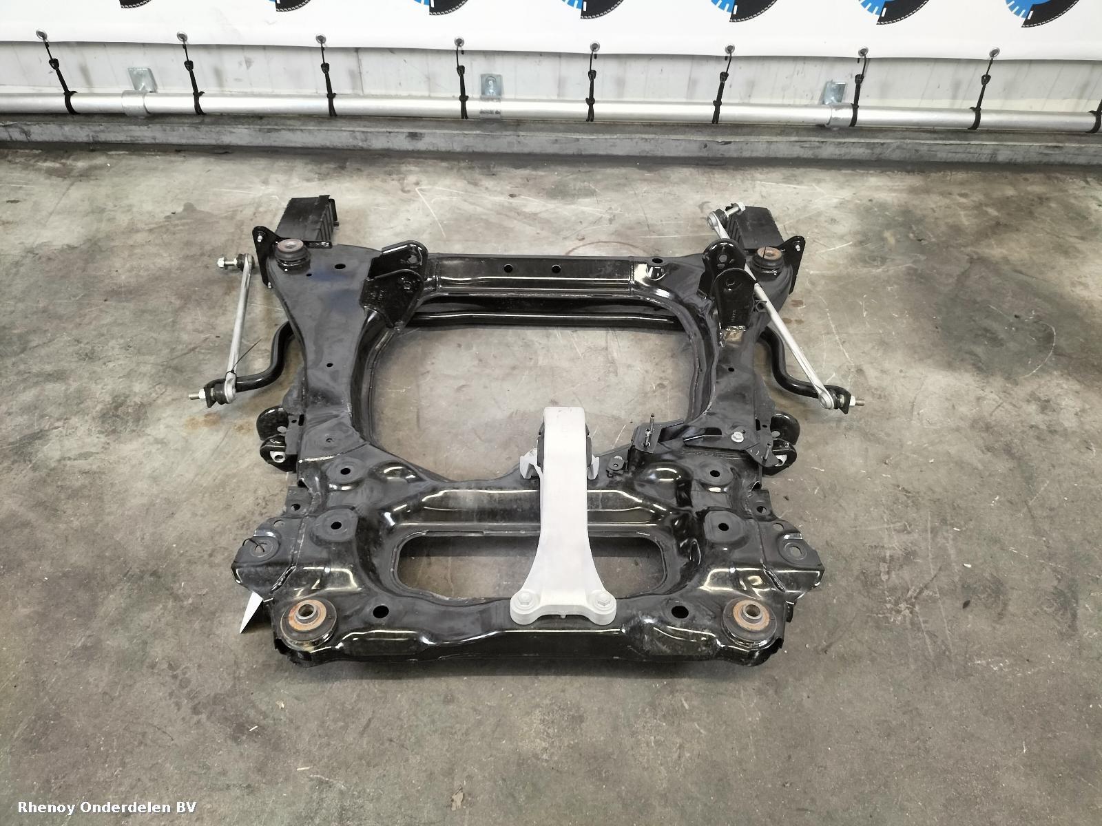 Bekijk Auto-onderdeel SUBFRAME VOOR RENAULT MEGANE E-TECH 2024