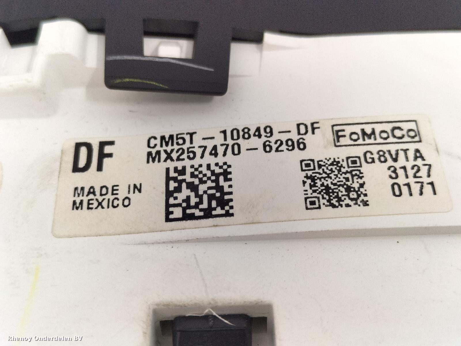 2016 FORD FOCUS KLOKKENPANEEL View Auto part KLOKKENPANEEL FORD FOCUS 2016