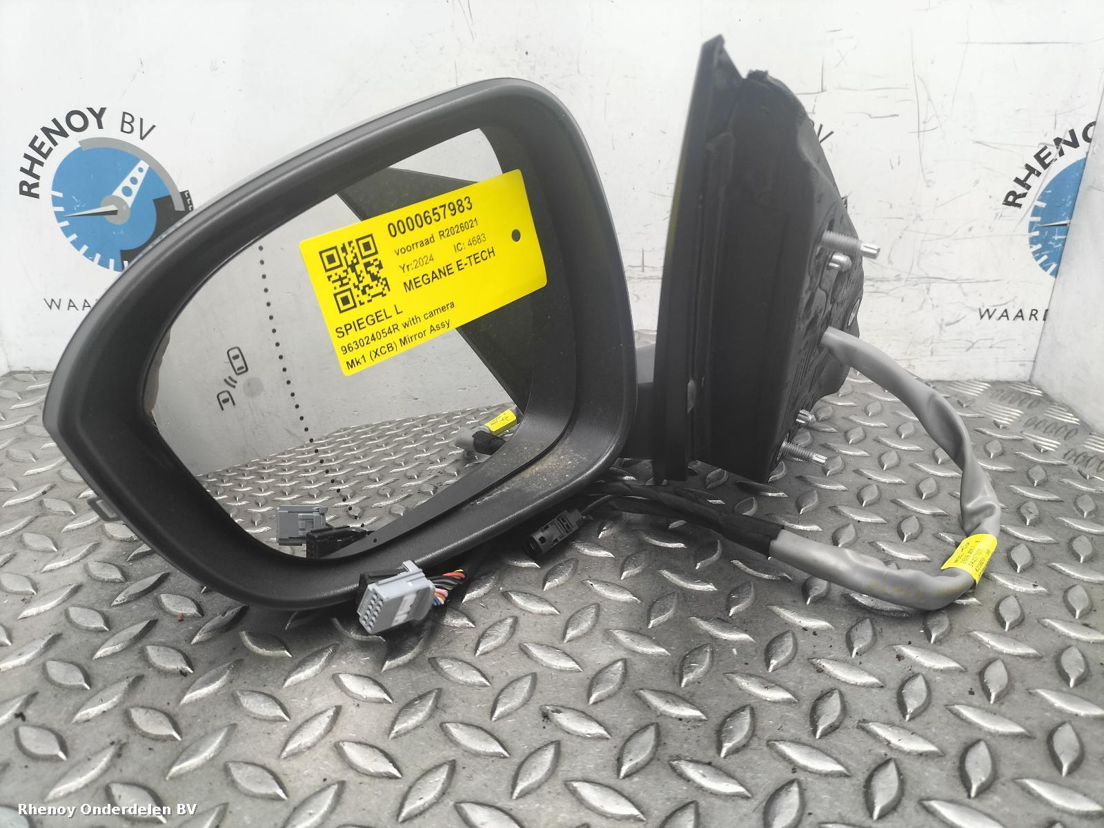 View Auto part L Door Mirror RENAULT MEGANE E-TECH 2024