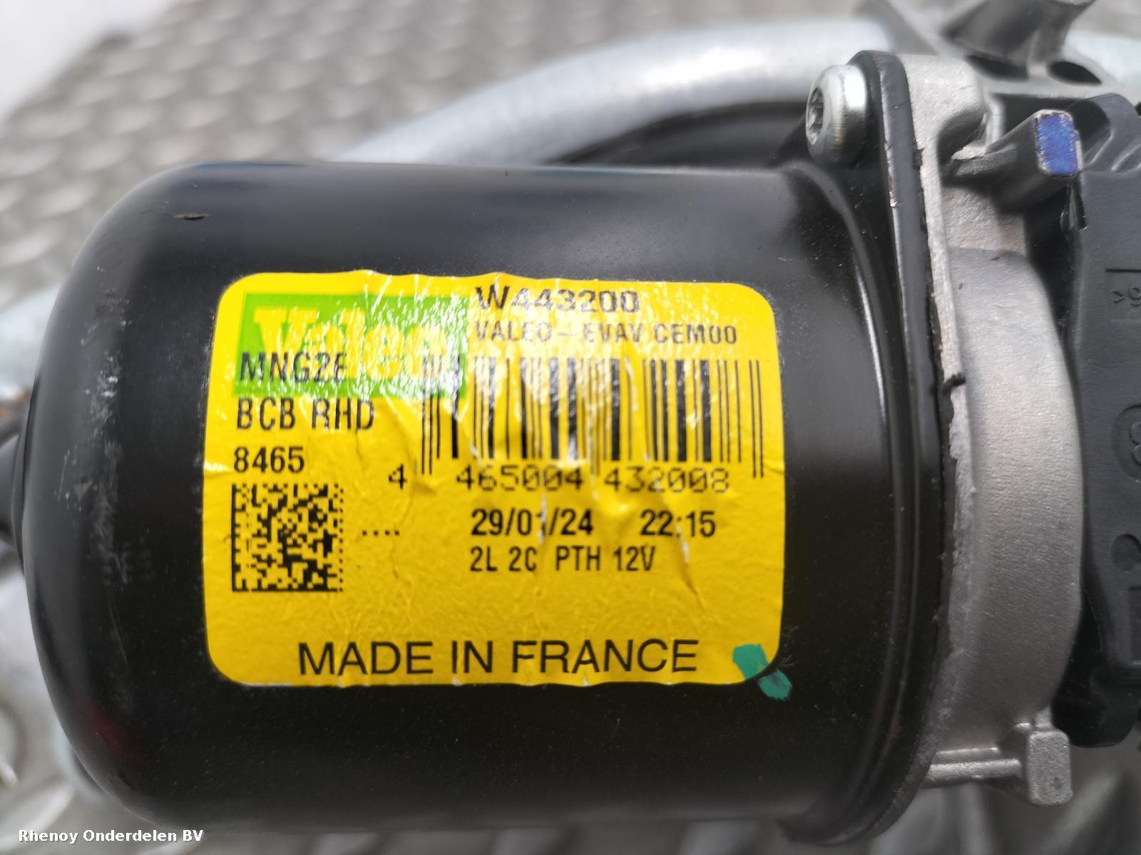 2024 RENAULT MEGANE E-TECH RUITENWISSERMOTOR VOOR View Auto part RUITENWISSERMOTOR VOOR RENAULT MEGANE E-TECH 2024