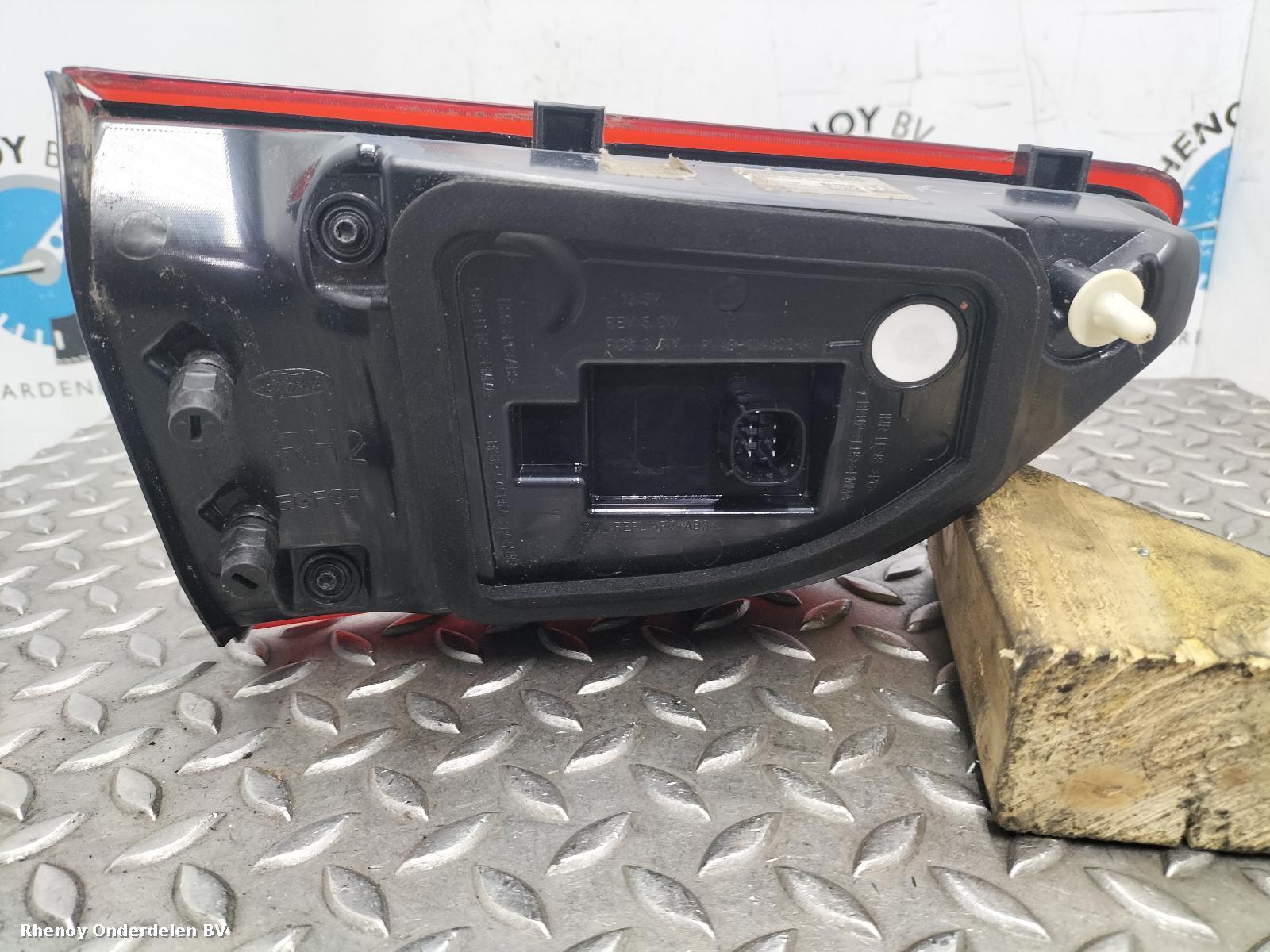 2024 FORD KUGA ACHTERLICHT R View Auto part ACHTERLICHT R FORD KUGA 2024