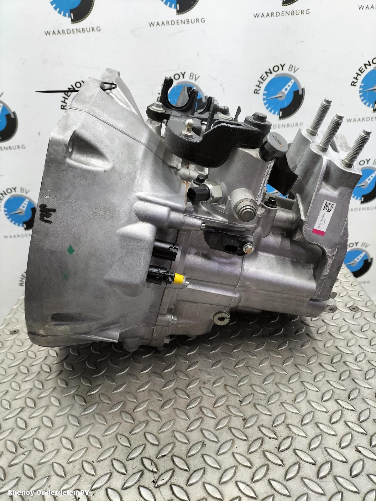 2024 FORD TRANSIT COURIER TRANSMISSIE / VERSNELLINGSBAK View Auto part TRANSMISSIE / VERSNELLINGSBAK FORD TRANSIT COURIER 2024