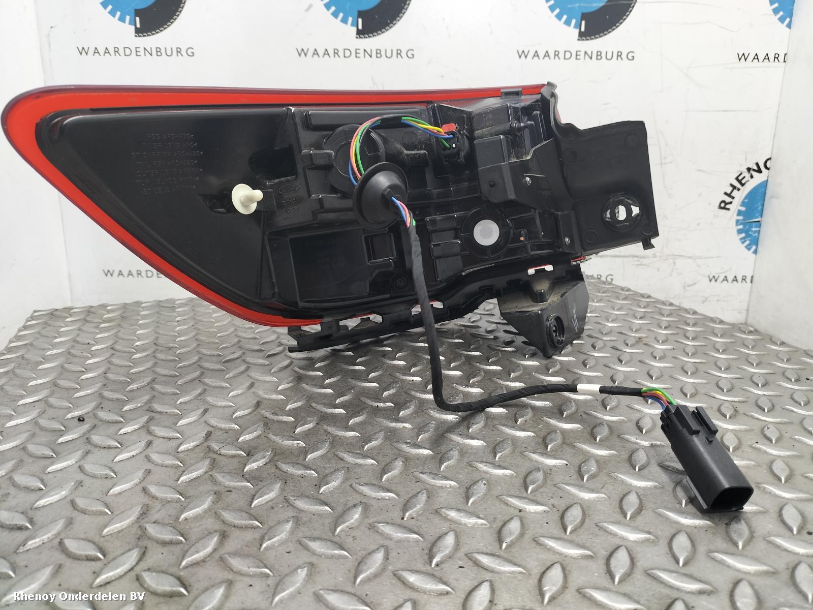 2024 FORD KUGA ACHTERLICHT R View Auto part ACHTERLICHT R FORD KUGA 2024
