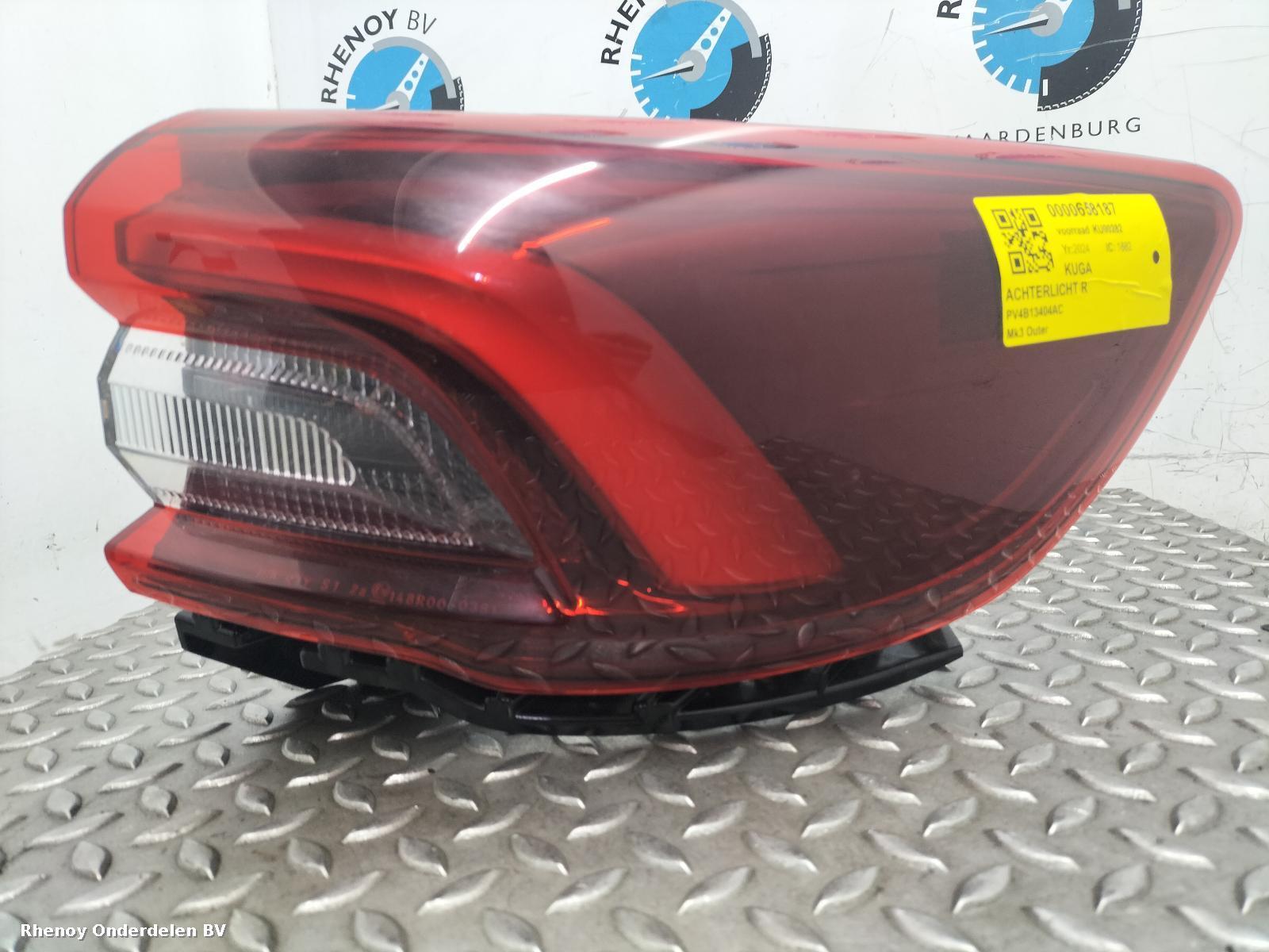 Bekijk Auto-onderdeel ACHTERLICHT R FORD KUGA 2024