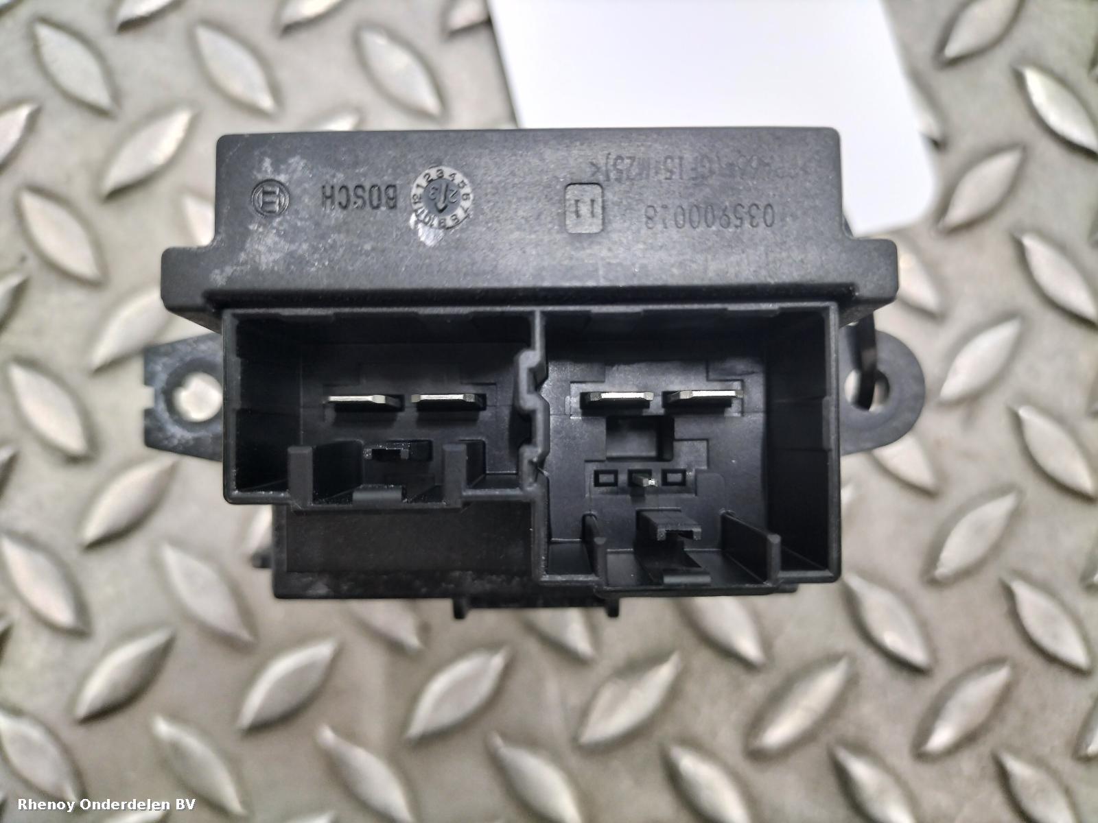 View Auto part KACHEL WEERSTAND FORD KUGA 2024