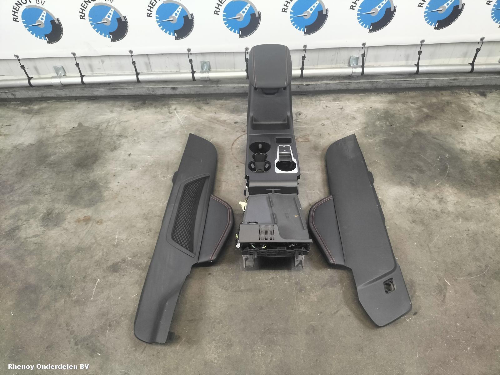 2024 FORD KUGA INTERIEUR COMPLEET View Auto part INTERIEUR COMPLEET FORD KUGA 2024