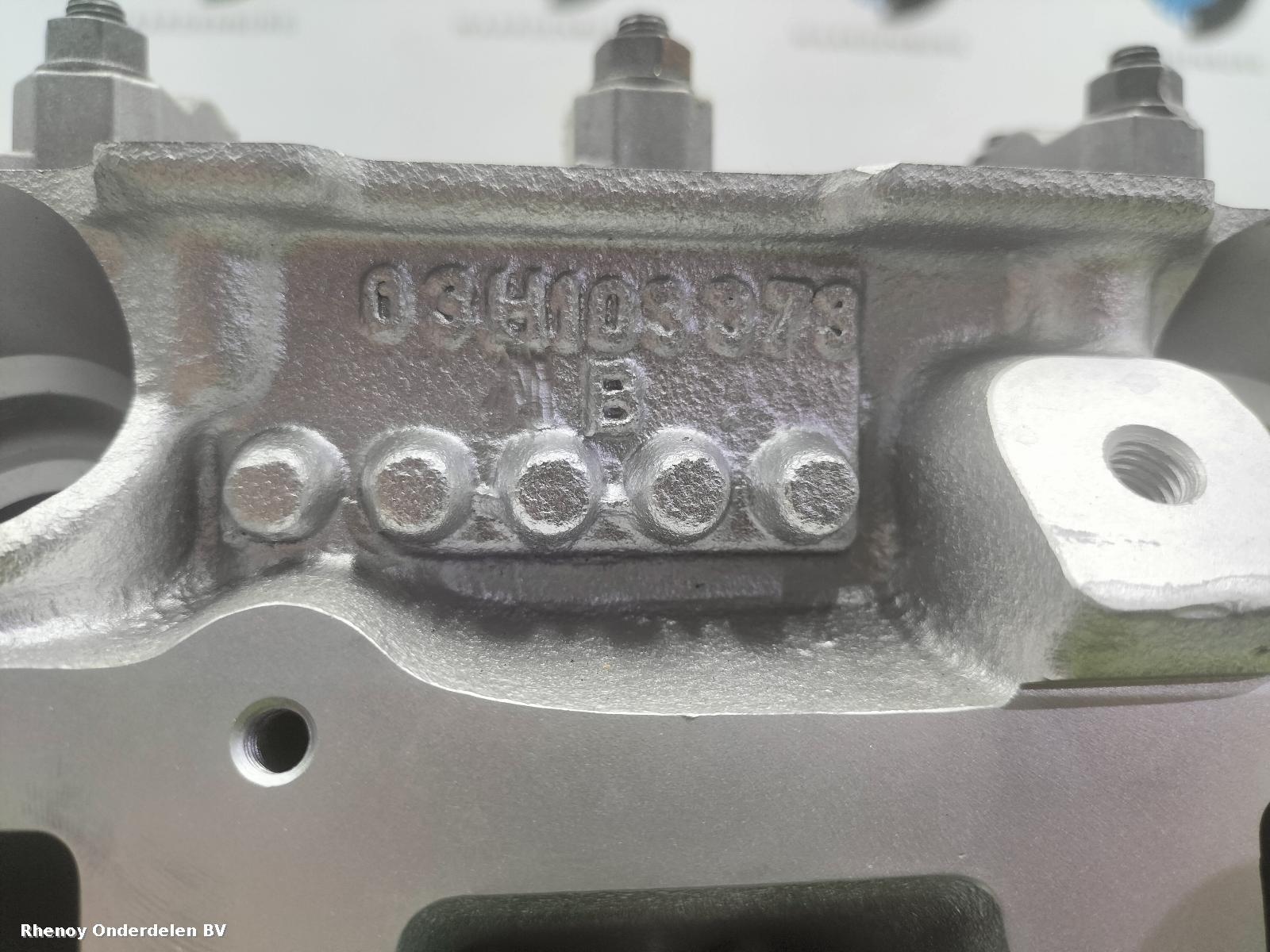 View Auto part CILINDERKOP VOLKSWAGEN GOLF 2002