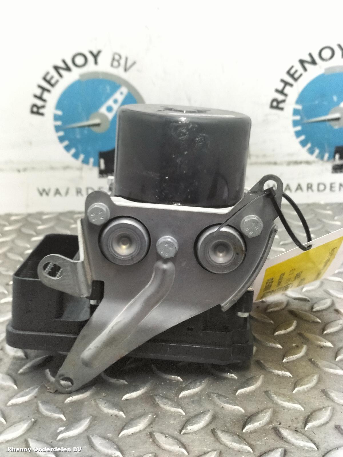 View Auto part ABS POMP  BMW 3 SERIES 2009