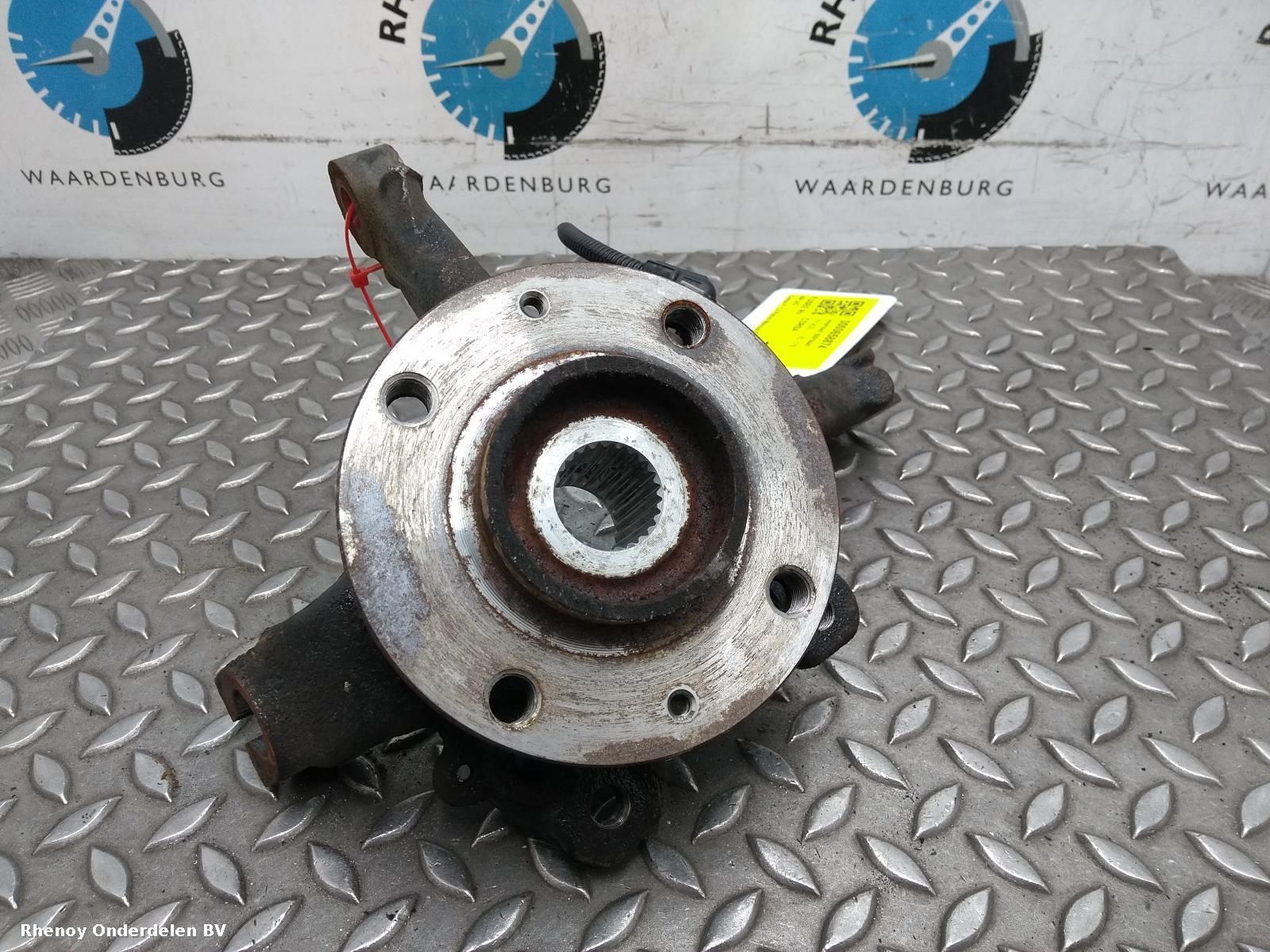 Bekijk Auto-onderdeel FUSEE RV OPEL / VAUXHALL CORSA 2020