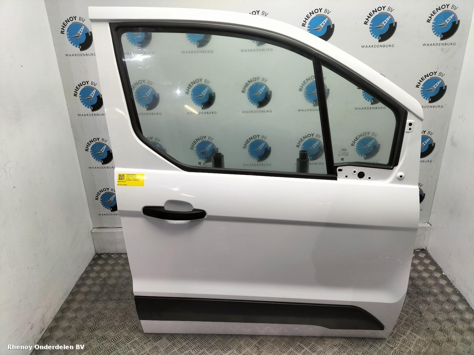 Bekijk Auto-onderdeel PORTIER RV FORD TRANSIT CONNECT 2024