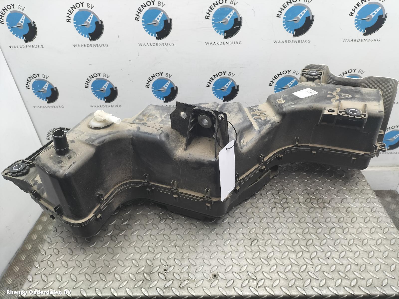 Bekijk Auto-onderdeel ADBLUE POMP FORD TRANSIT CONNECT 2024
