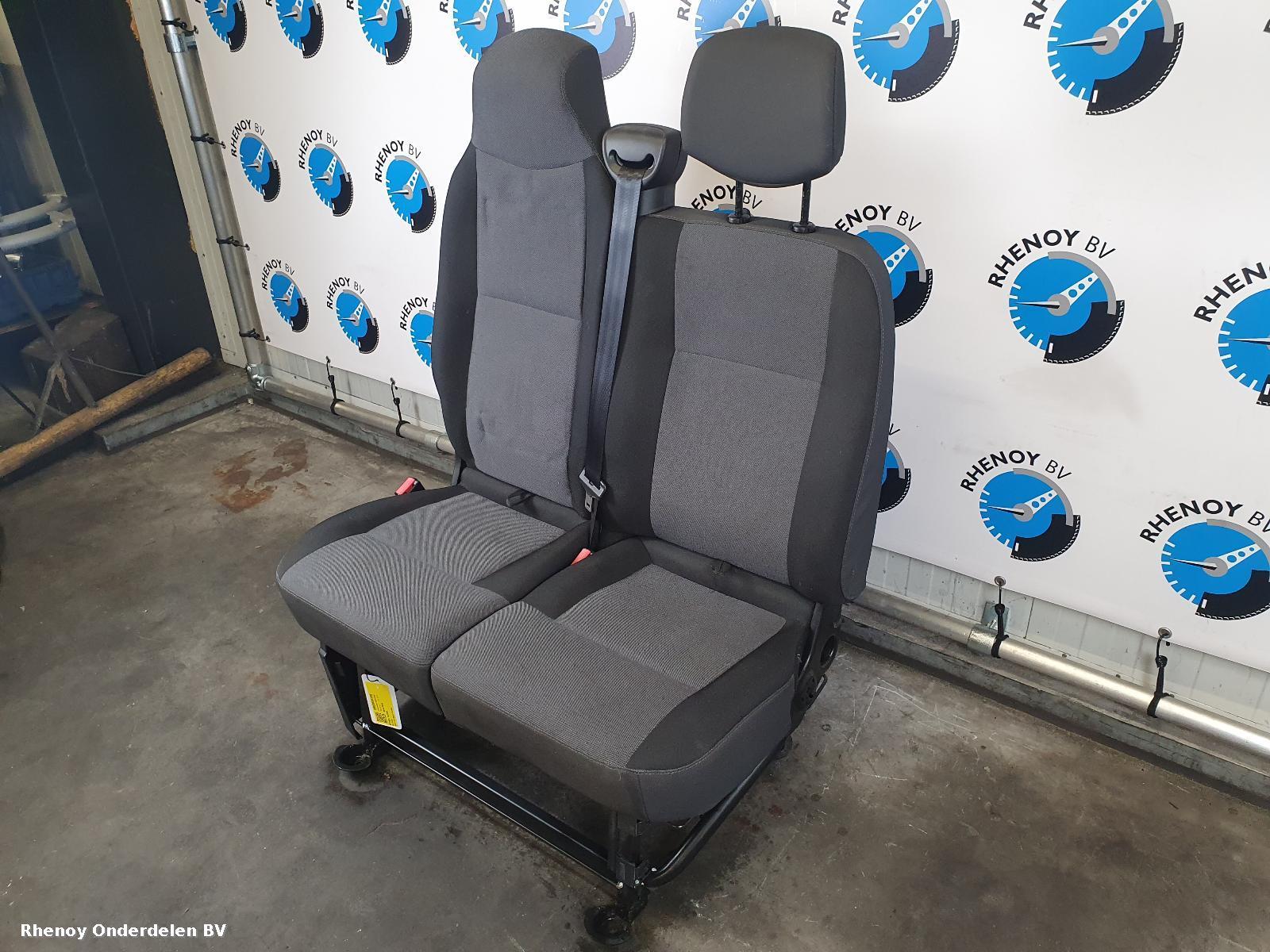 View Auto part STOEL VOOR RENAULT MASTER 2019