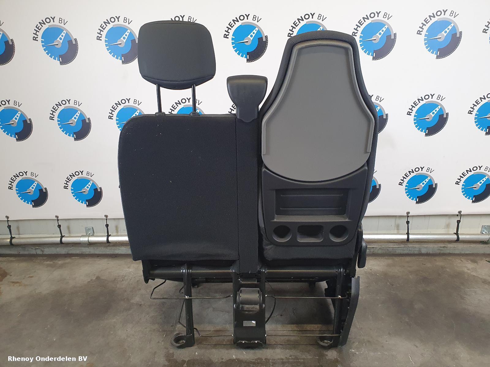 View Auto part STOEL VOOR RENAULT MASTER 2019