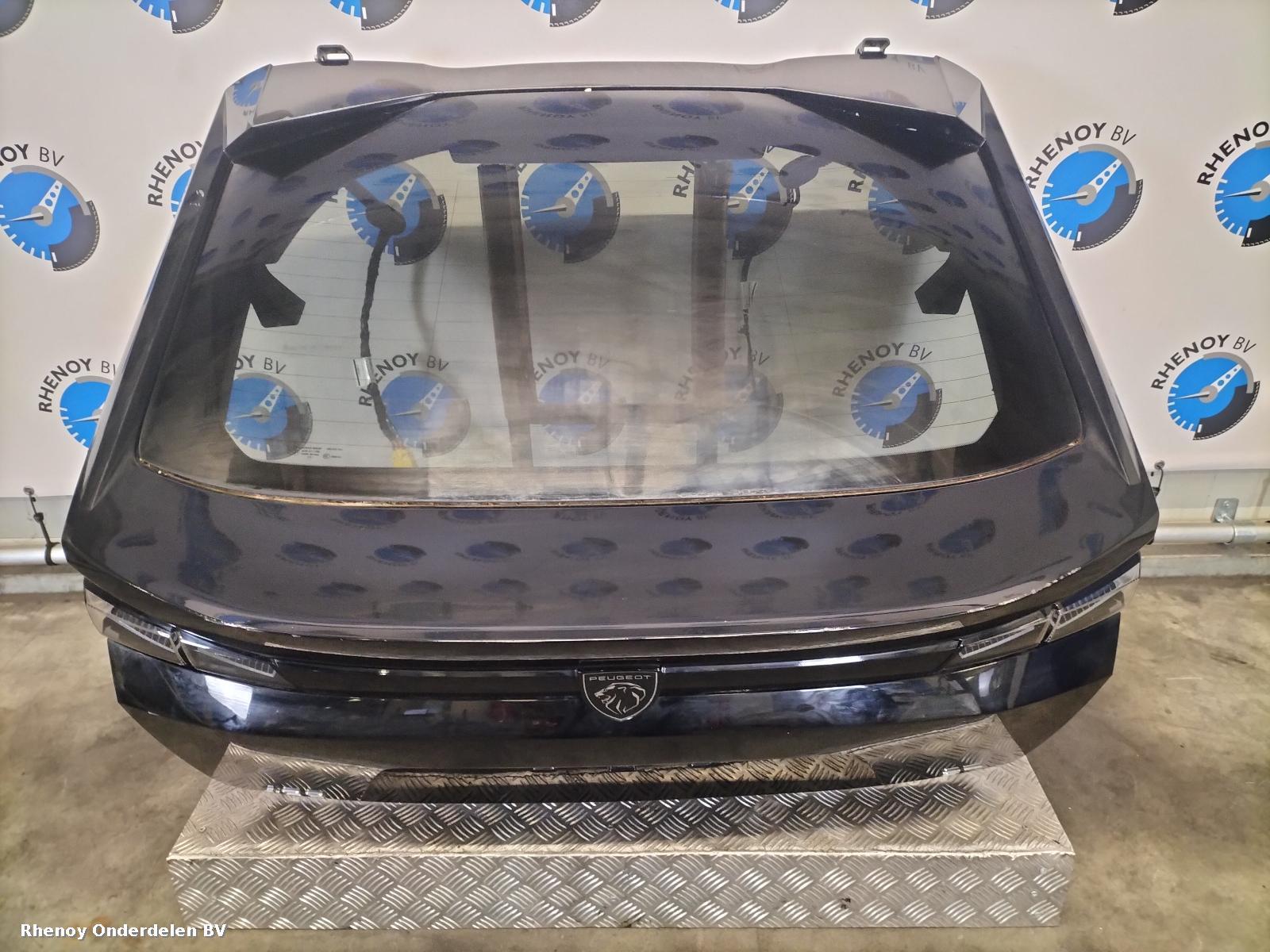 Bekijk Auto-onderdeel ACHTERKLEP PEUGEOT 408 2024