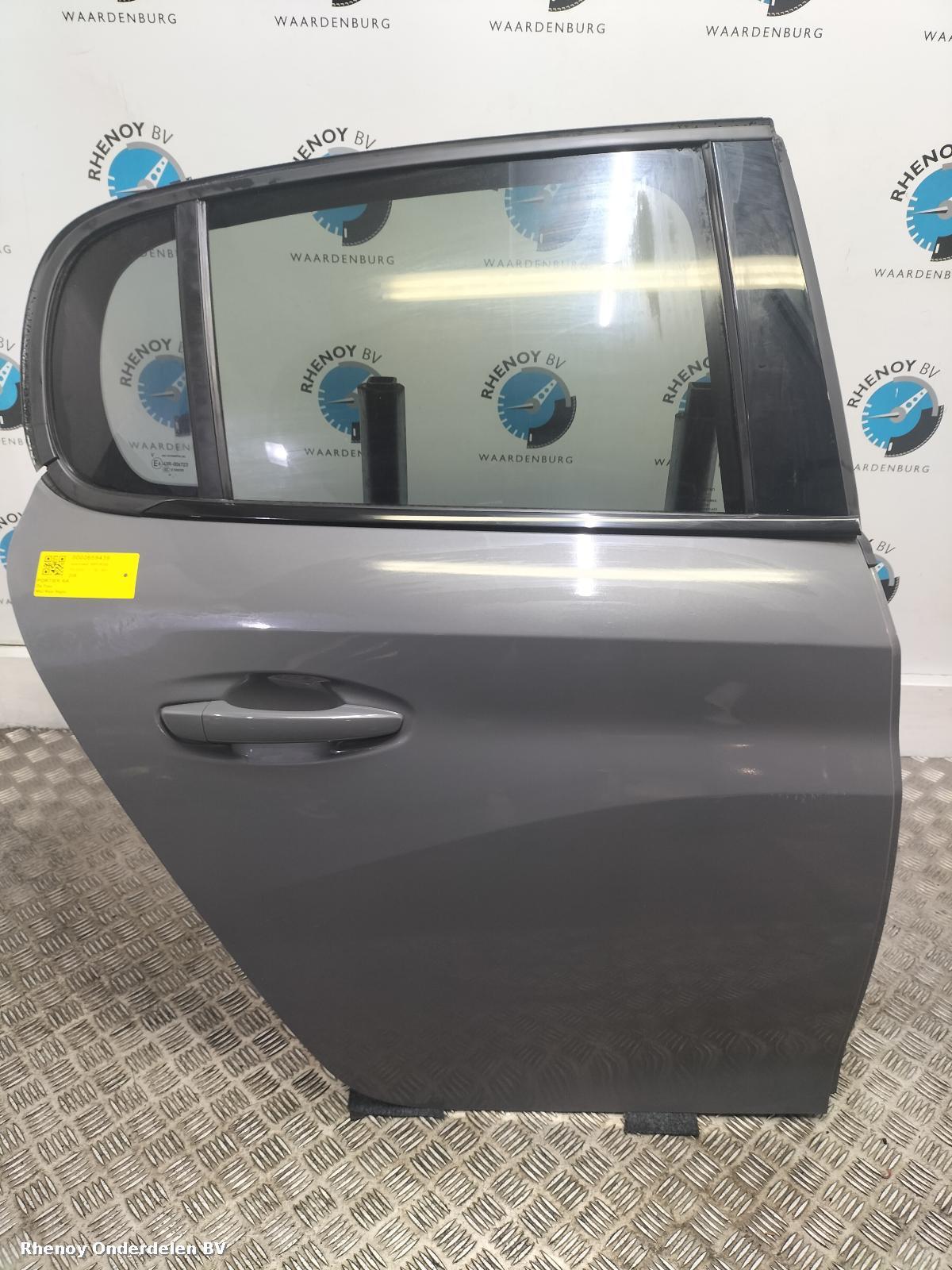 Bekijk Auto-onderdeel PORTIER RA  PEUGEOT 208 2025